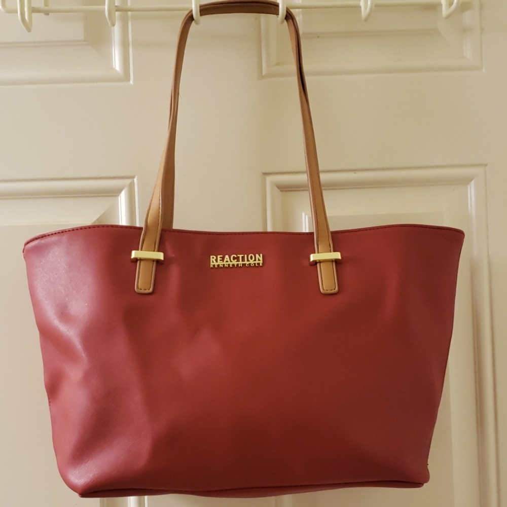 Kenneth Cole Reaction Bag